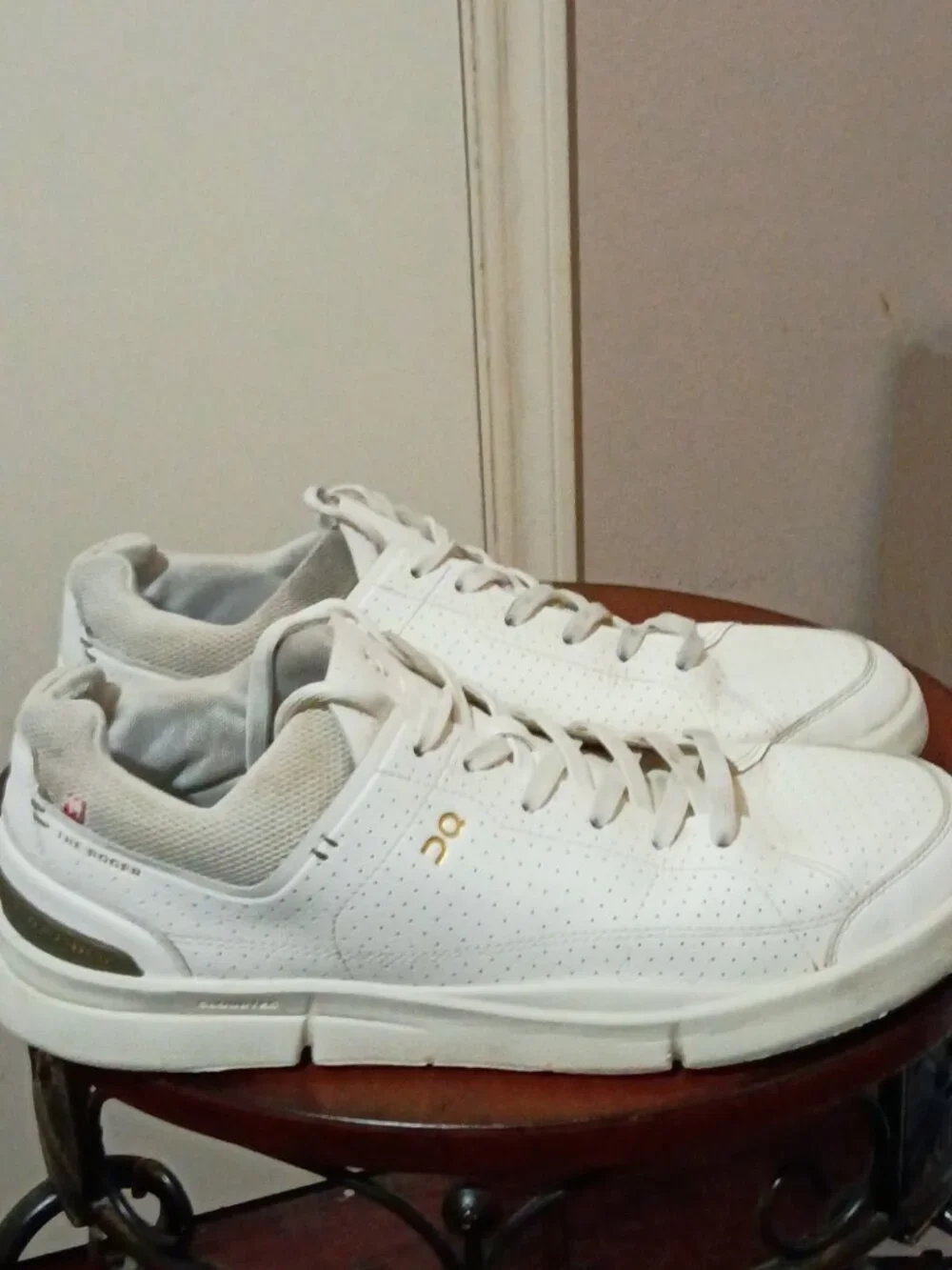 On Cloud The Roger Centre Court Men's Size 10.5 Sneakers White/Grey